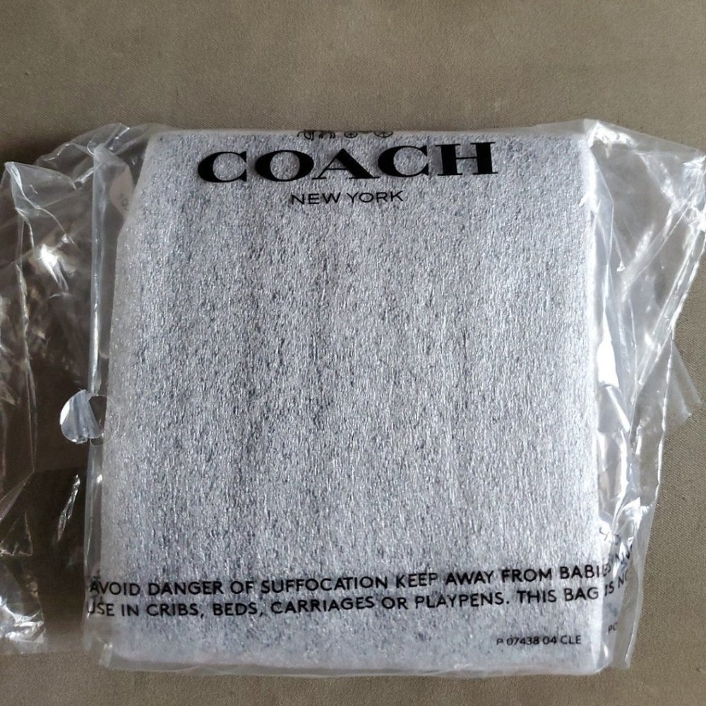 Mens coach calfskin wallet